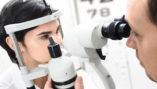 Kiểm tra mắt định kỳ để phát hiện và điều trị kịp thời các bệnh về mắt